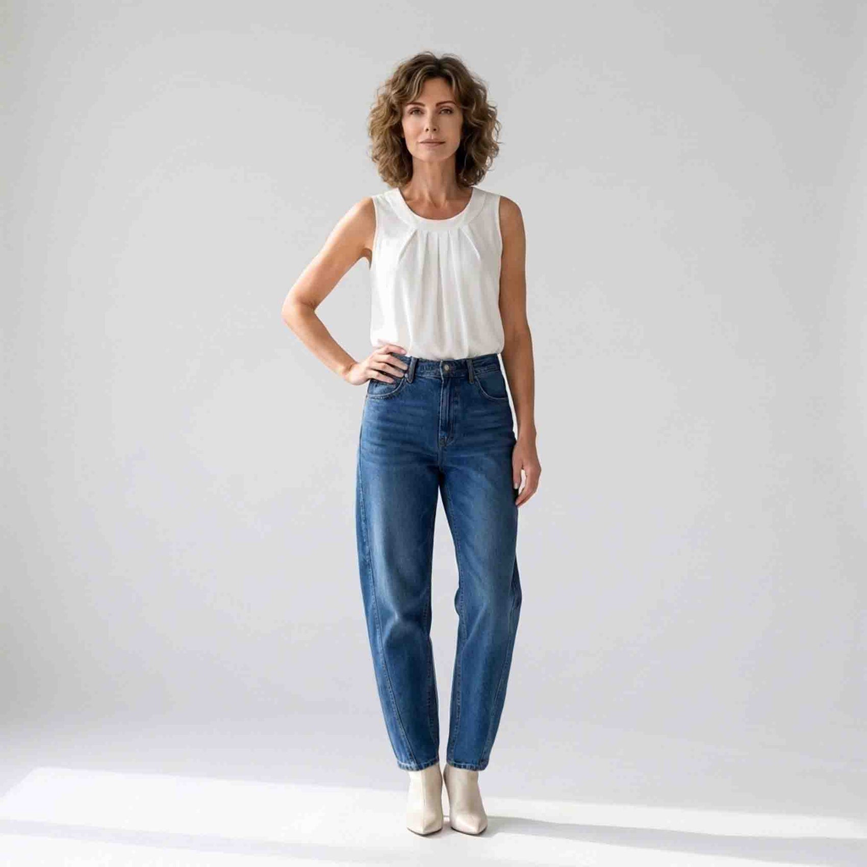 Bloomers Jeans lengtemaat 36 Hanna Barrel | Tall | model