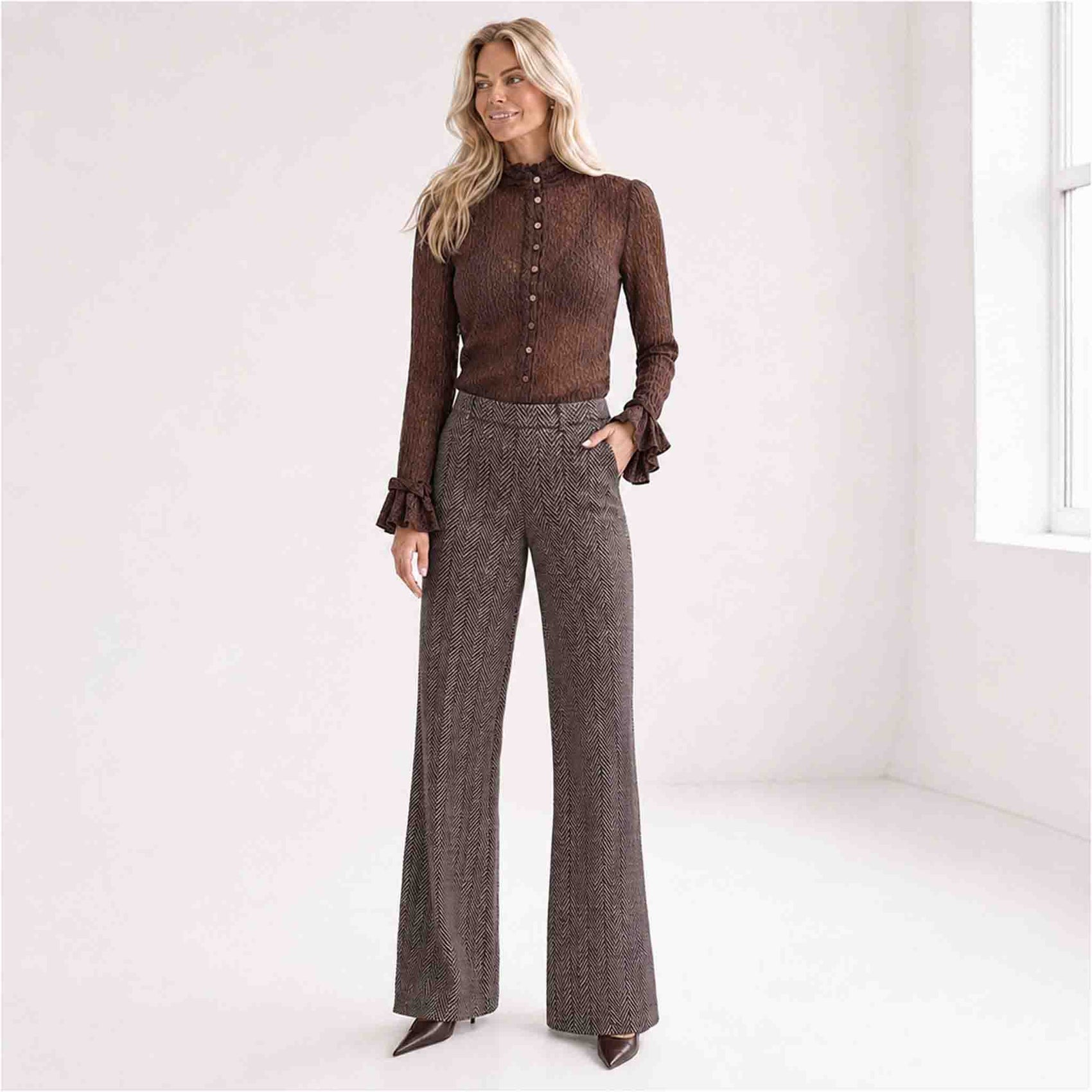 ICNK Blouse Runa Bruin | Tall