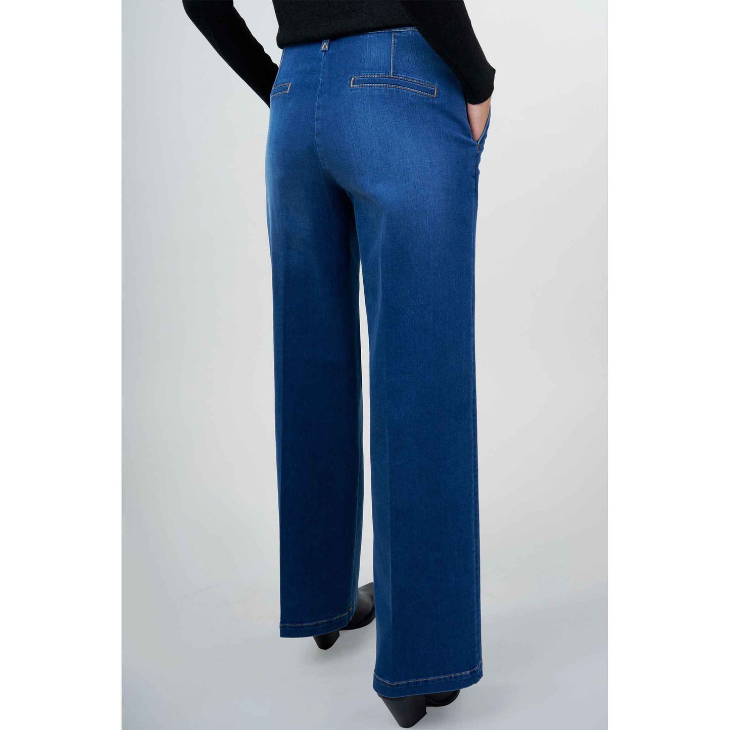 fashion tall woman bluefire jeans marlene pure blue
