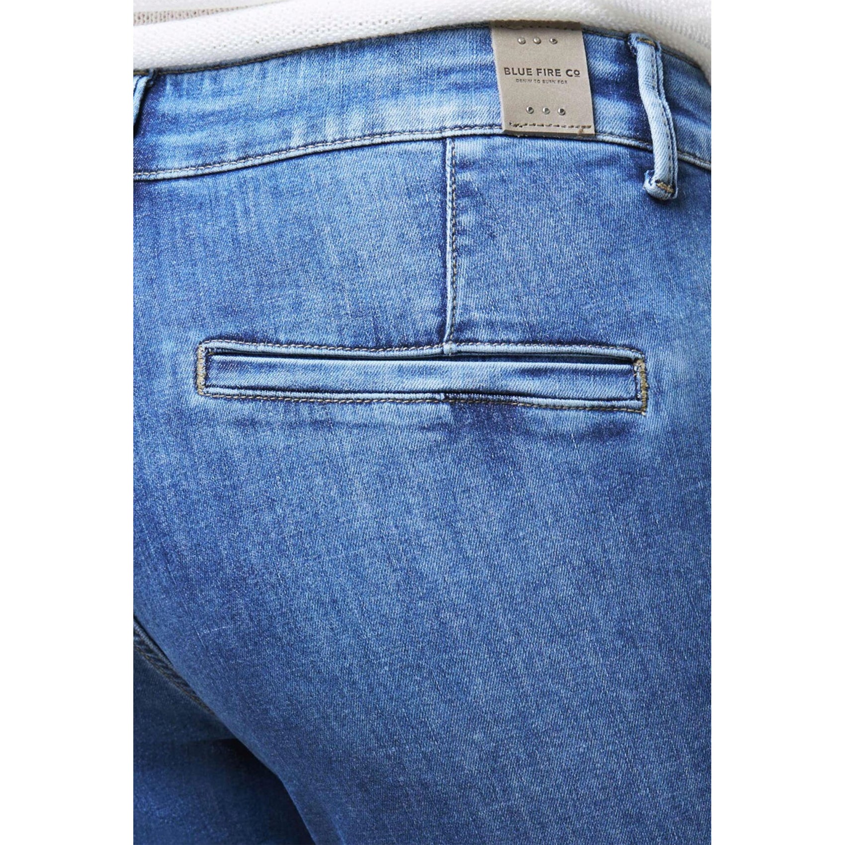 Bluefire Cargo Slim Nevada, tall kleding voor lange dames, achteraanzicht