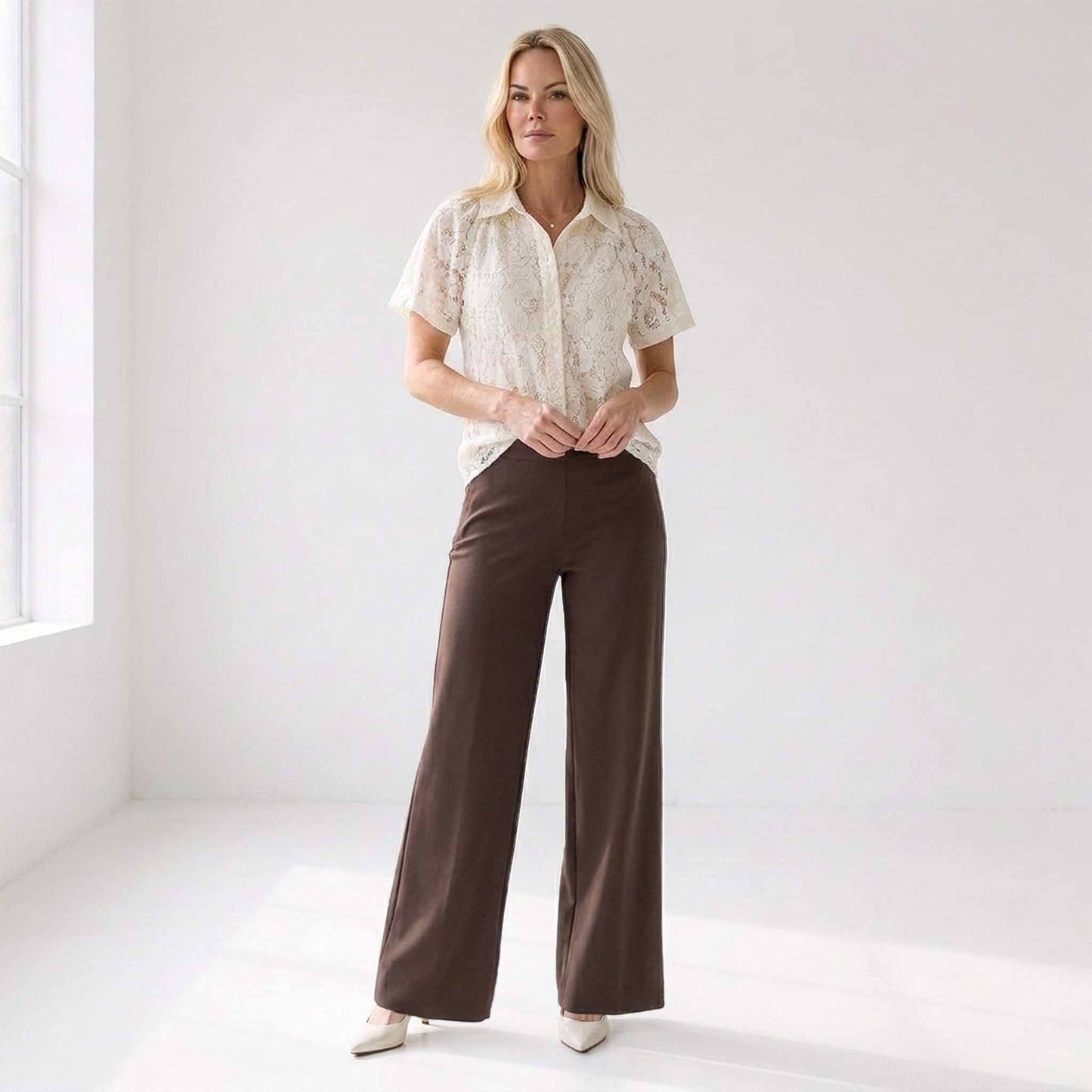 Tall Broek Mac Coralie Floating Crepe Trufflebrown model lange dames 