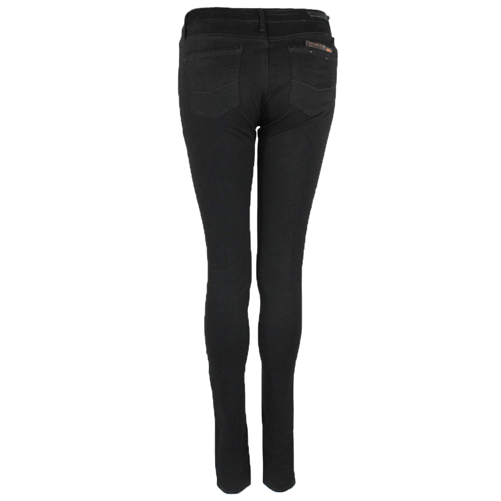 Cross Jeans Alan Zwart, jeans in tall met lange benen, achteraanzicht