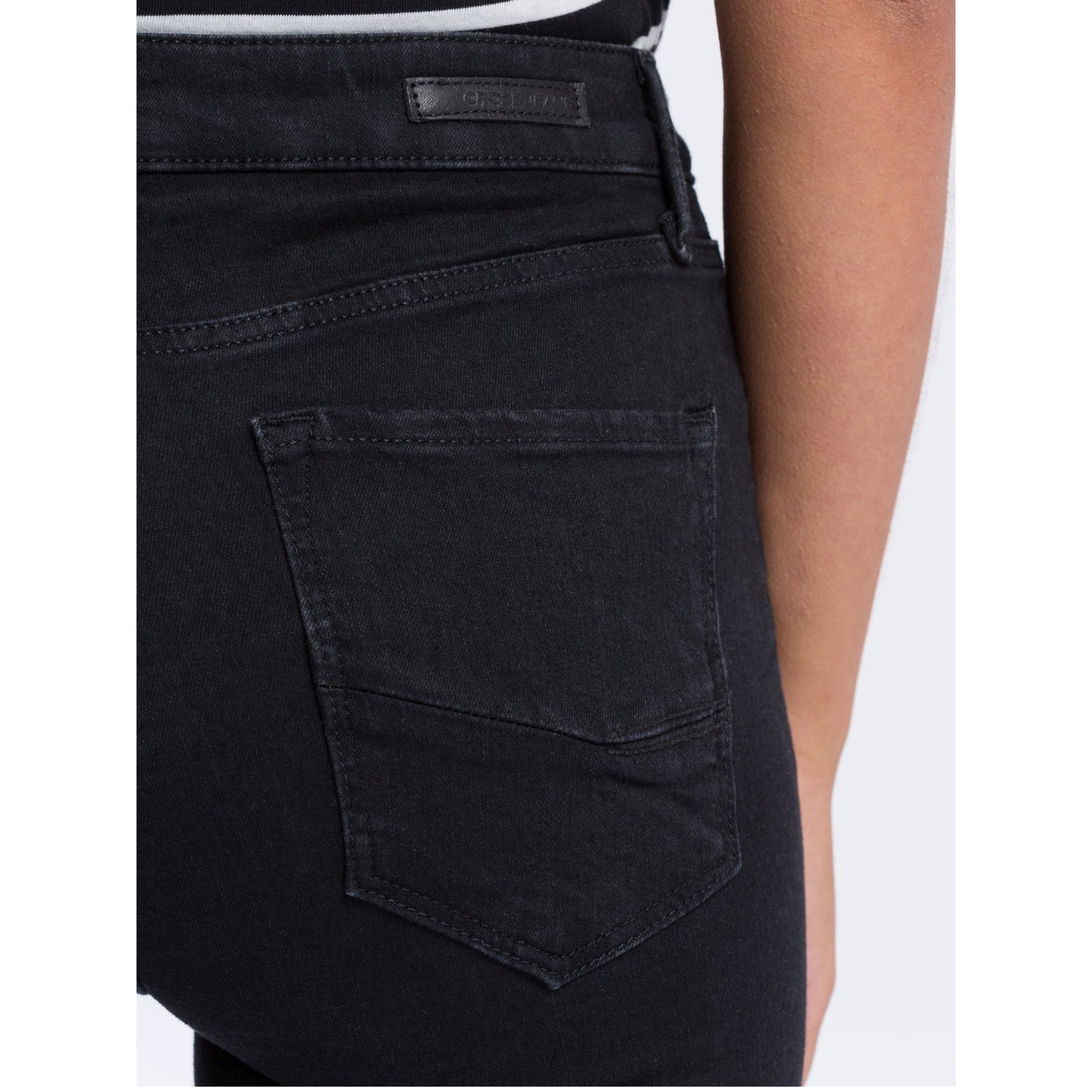 Cross Jeans Alan Zwart, tall jeans voor lange vrouwen