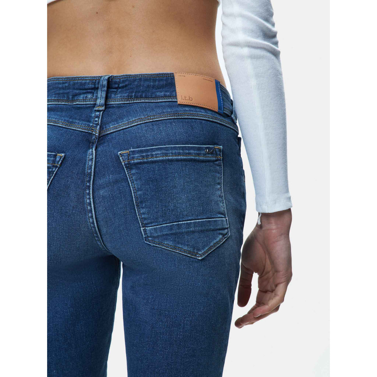 LTB Jeans Maxime Selie (Fallon 201), jeans in tall met lange benen, achteraanzicht