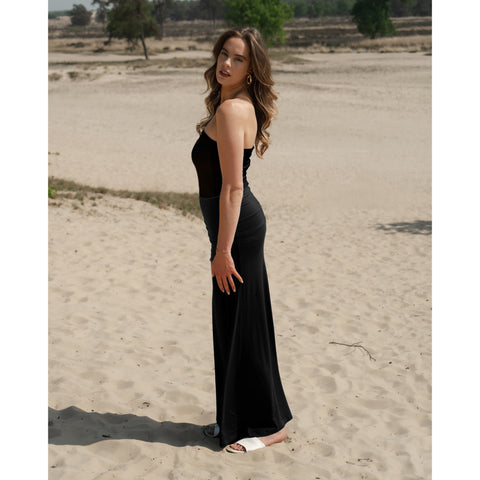 Longlady Bandeau top Tanda Zwart, tall kleding voor lange vrouwen, gedragen door model