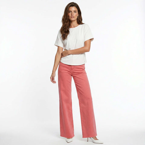 Kimara Shirt Kelsey Silver White, tall kleding voor lange vrouwen, gedragen door model