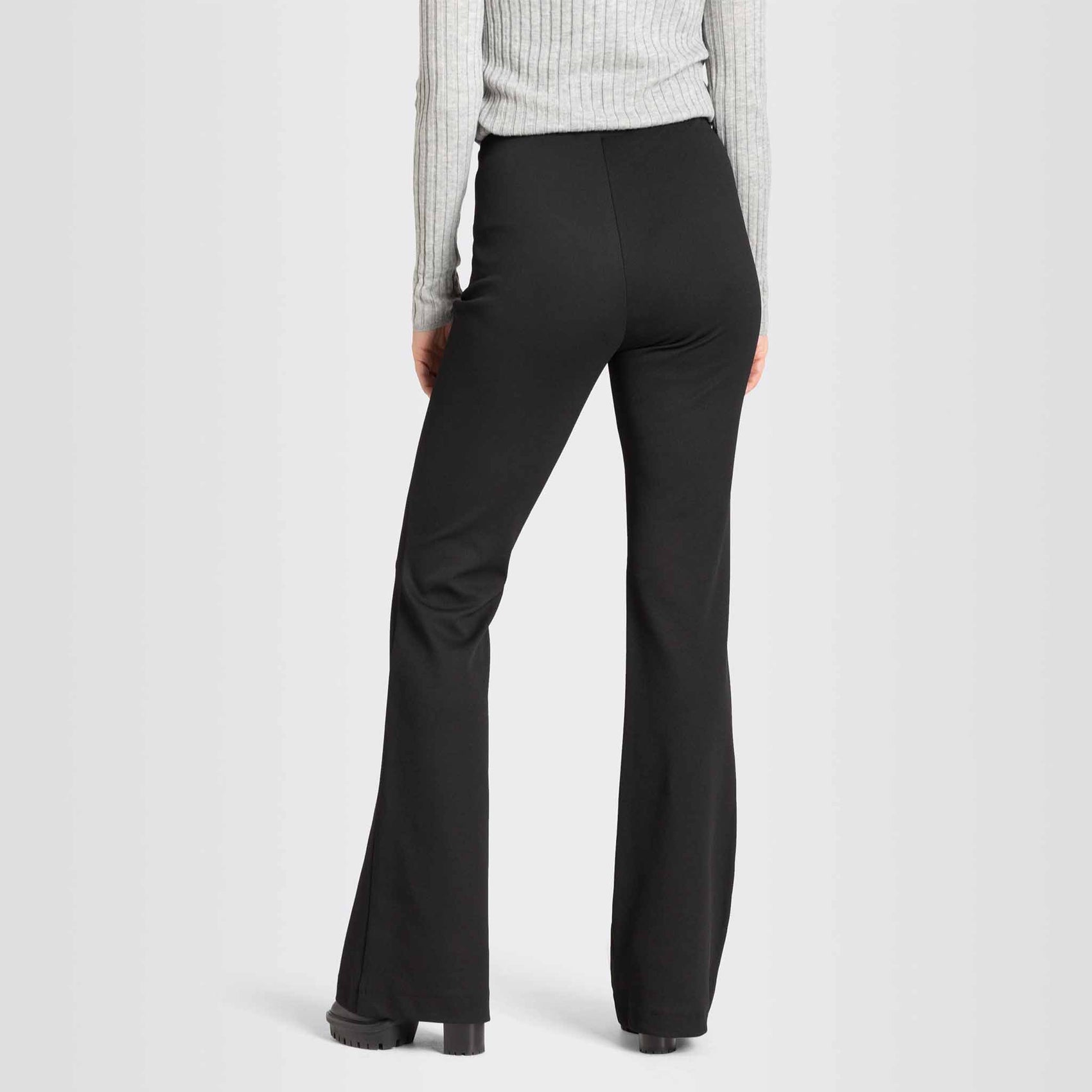 Mac Broek Boot Zip Zwart, tall kleding voor lange vrouwen