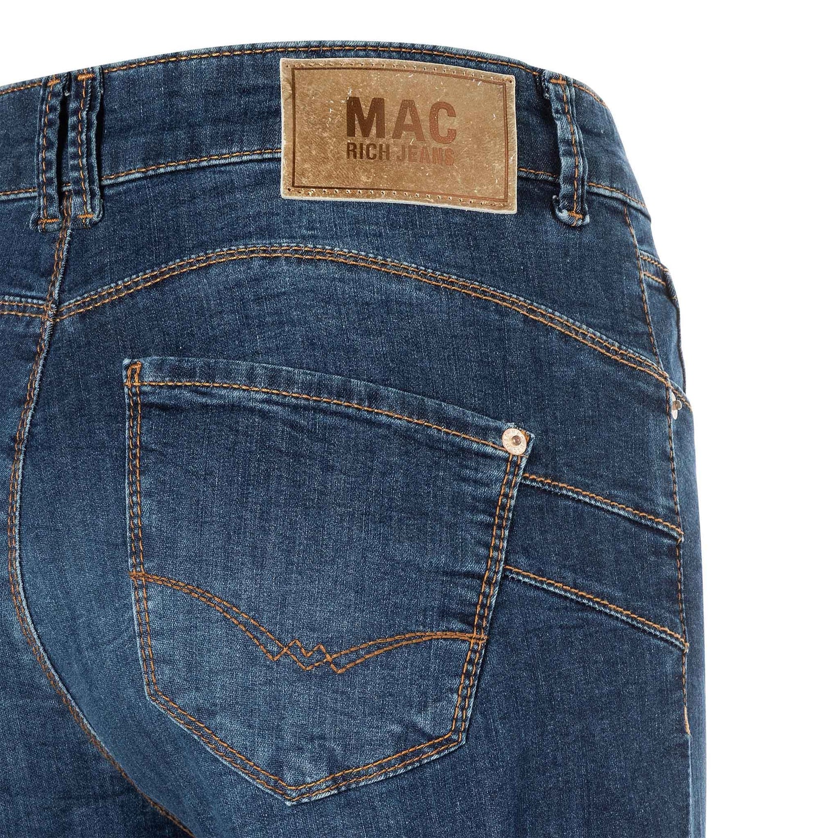 Mac Jeans Rich Palazzo Night Blue, jeans in tall met lange benen, achteraanzicht