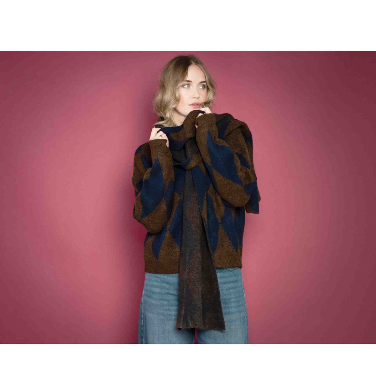 ICNK Sjaal Veloura Argyle Donkerblauw | Tall