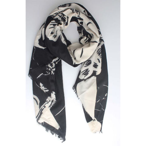 Sjaal Zwart Creme Flower, tall kleding voor lange vrouwen