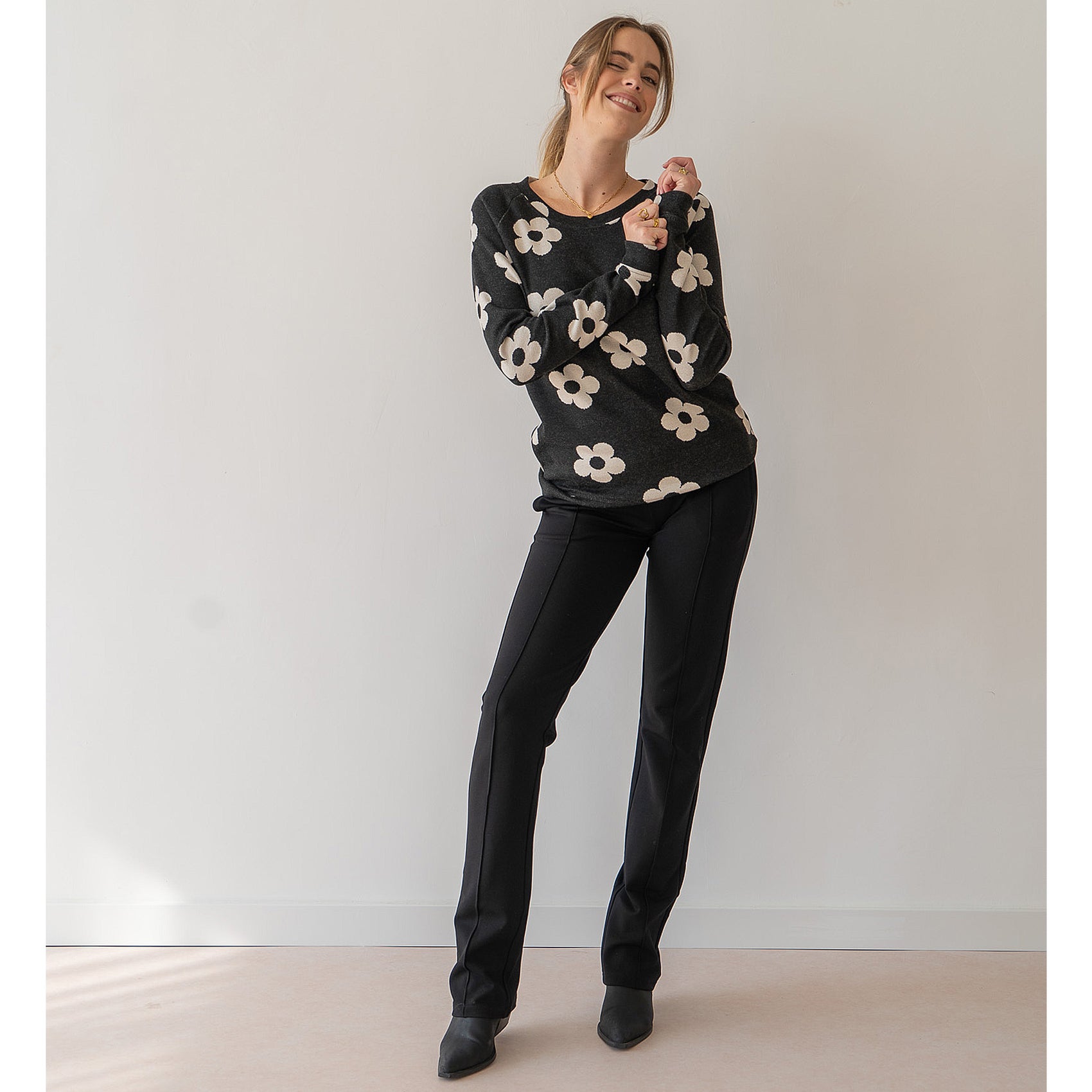 XOX Broek Wijd Monaco Zwart, tall kleding voor lange vrouwen