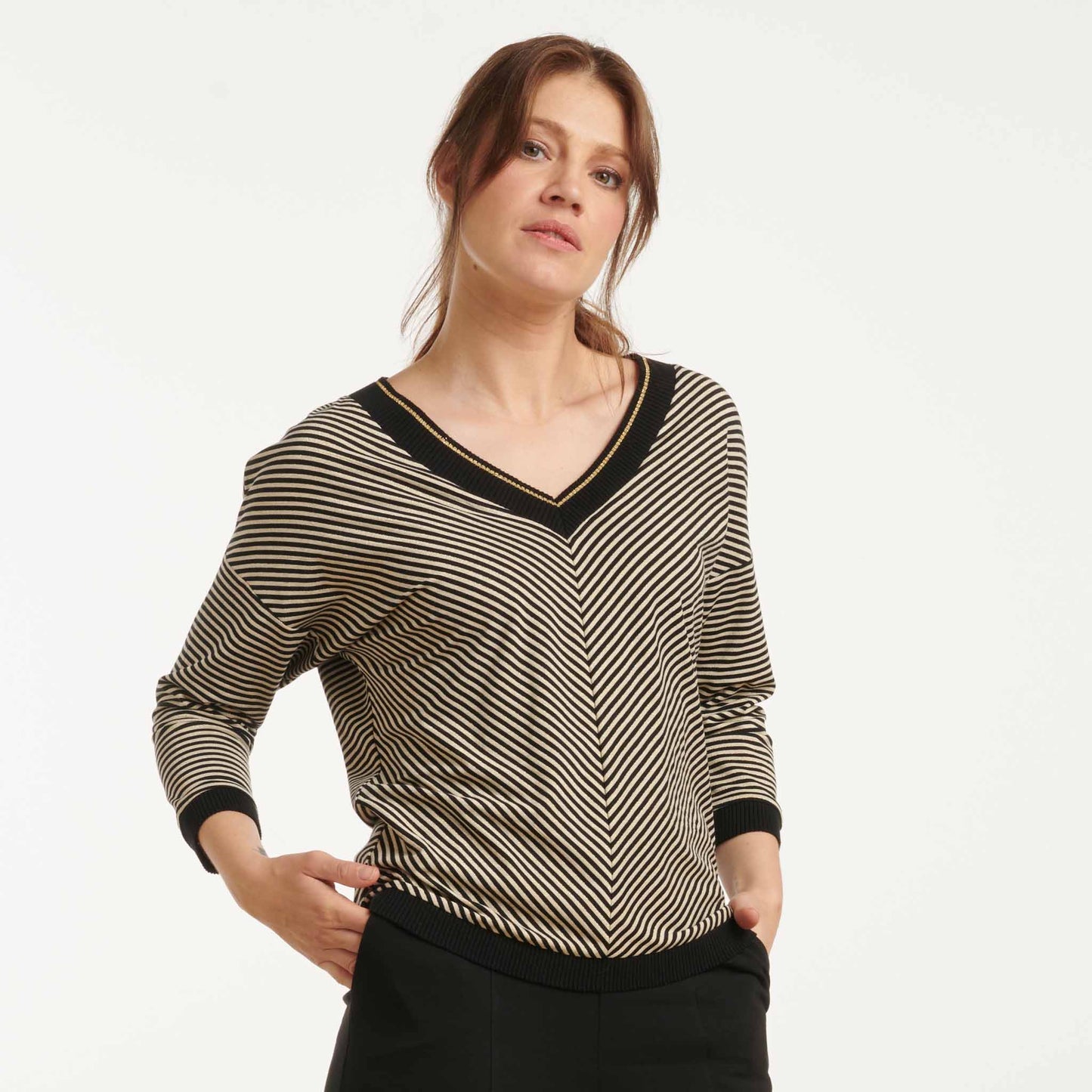 Tall Smashed Lemon Sweater Black Gold
