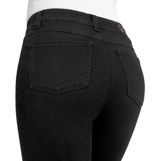 Wonderjeans WF Flared Zwart, jeans in tall met lange benen, achteraanzicht